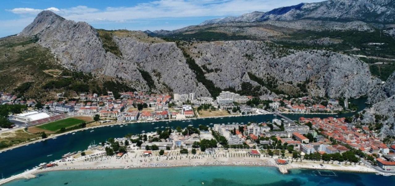 Apartman Gusar -Top Position, Close To The Center And The Beach, Fully Equipped Omis Exterior photo